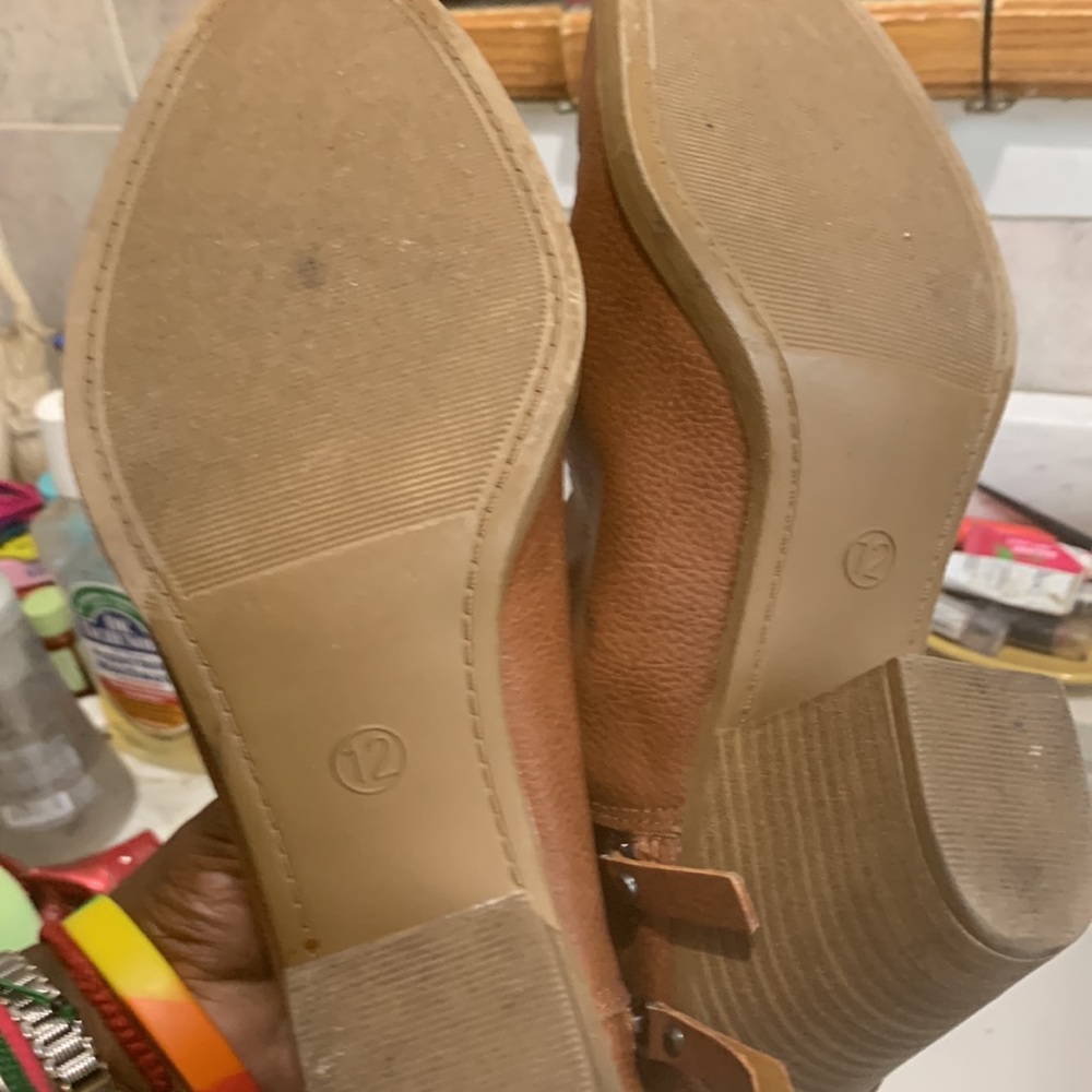 Universal Thread Booties - image 7